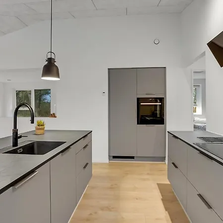 Ferienhaus Amazing In Rm With 4 Bedrooms And Wifi Rømø Kirkeby