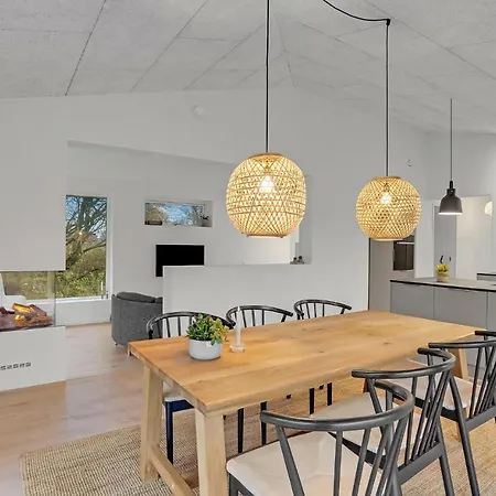 Ferienhaus Amazing In Rm With 4 Bedrooms And Wifi Rømø Kirkeby